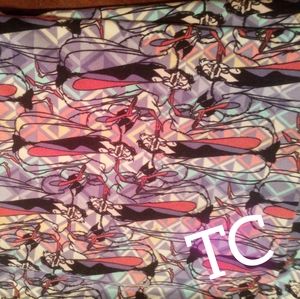 Disney LuLaRoe TC Cruella DeVille Legging nwot